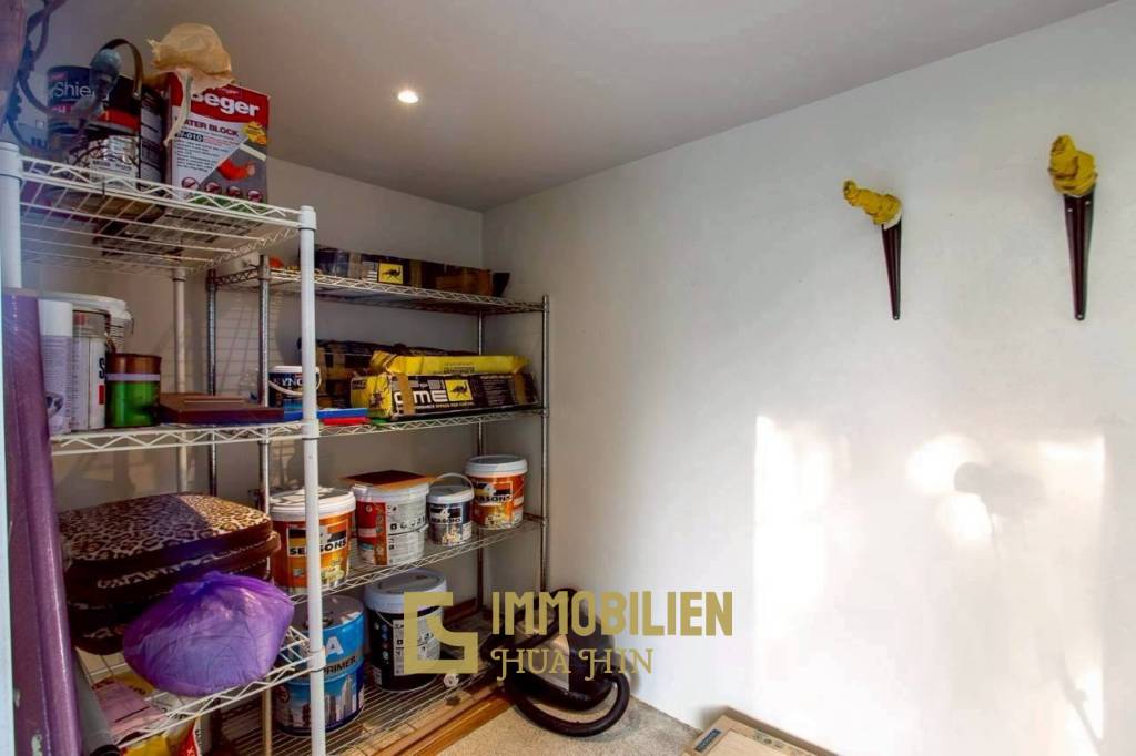 5-kW-Solaranlage / voll möbliert / 5 m x 10 m Überlauf Pool