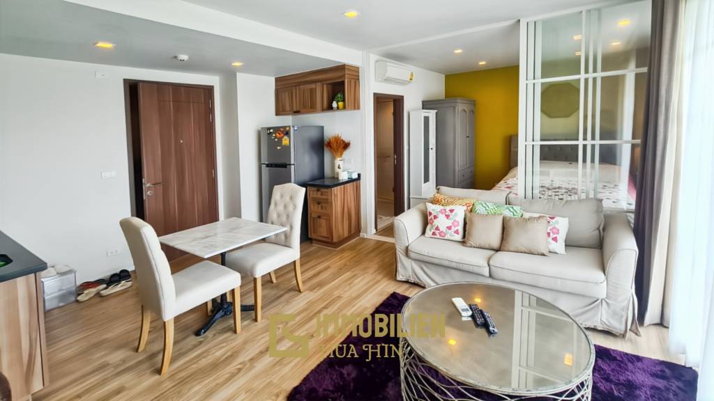 42 qm Wohnfläche / 7. Stock / großer Gemeinschaftspool