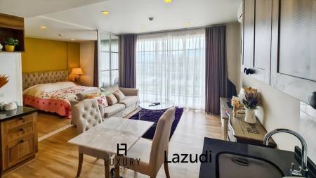 Surface habitable de 42 m² / 7e étage / grande piscine commune