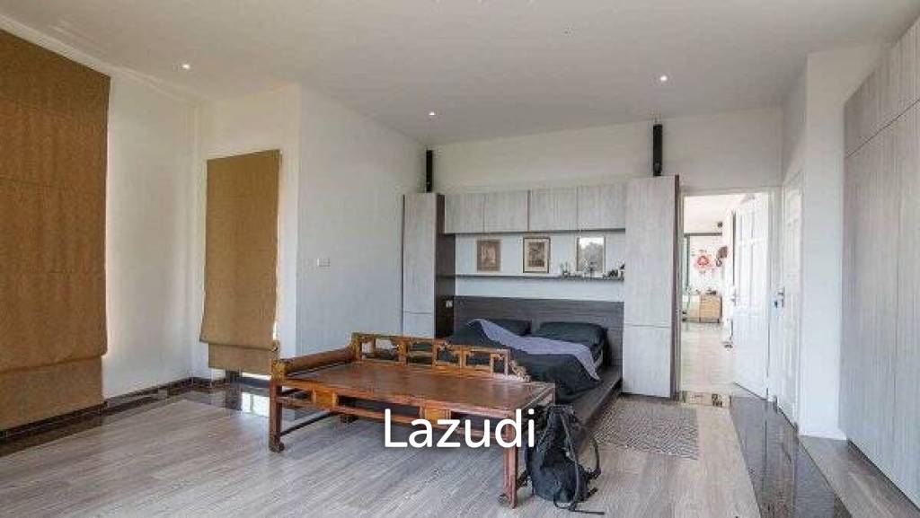 1,600 Sqm 3 Bed 3 Bath Villa For Sale