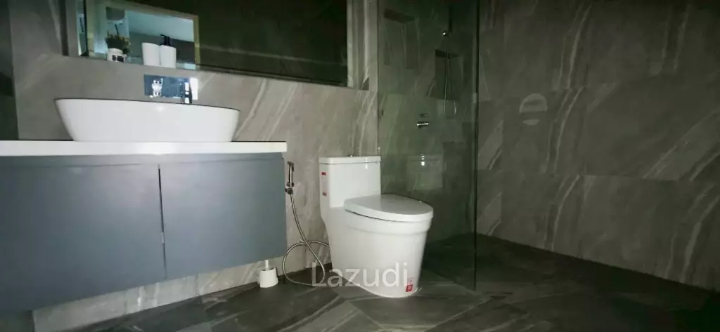 Newly Built Luxury Minimalist Pool Villa in Pattaya