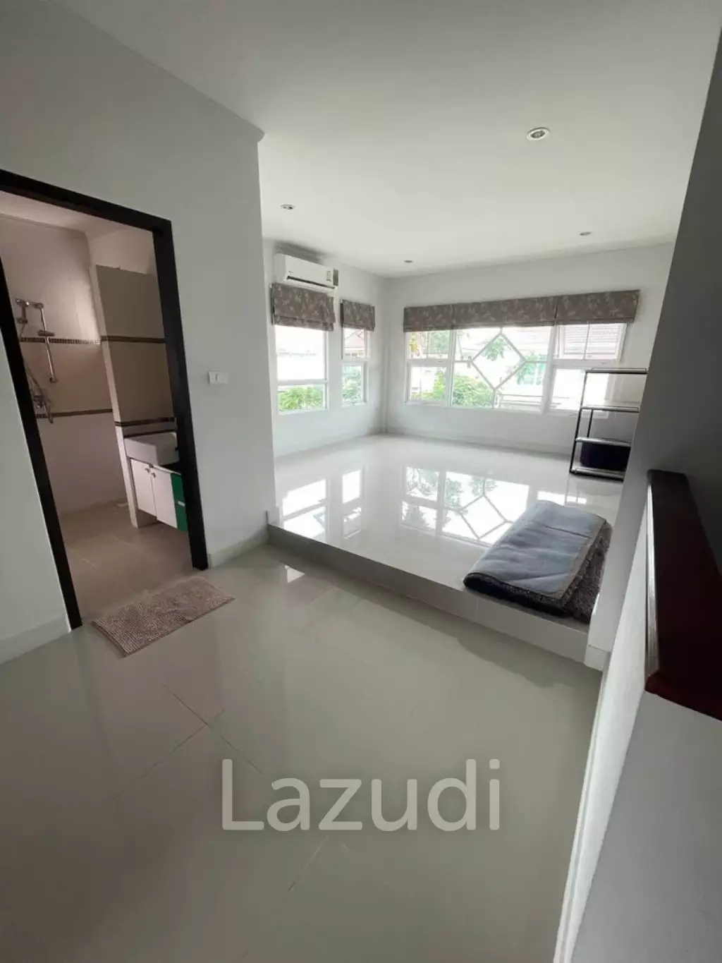 2-Storey, 3-Bedroom House for Sale at Supalai Lagoon in Koh Kaew