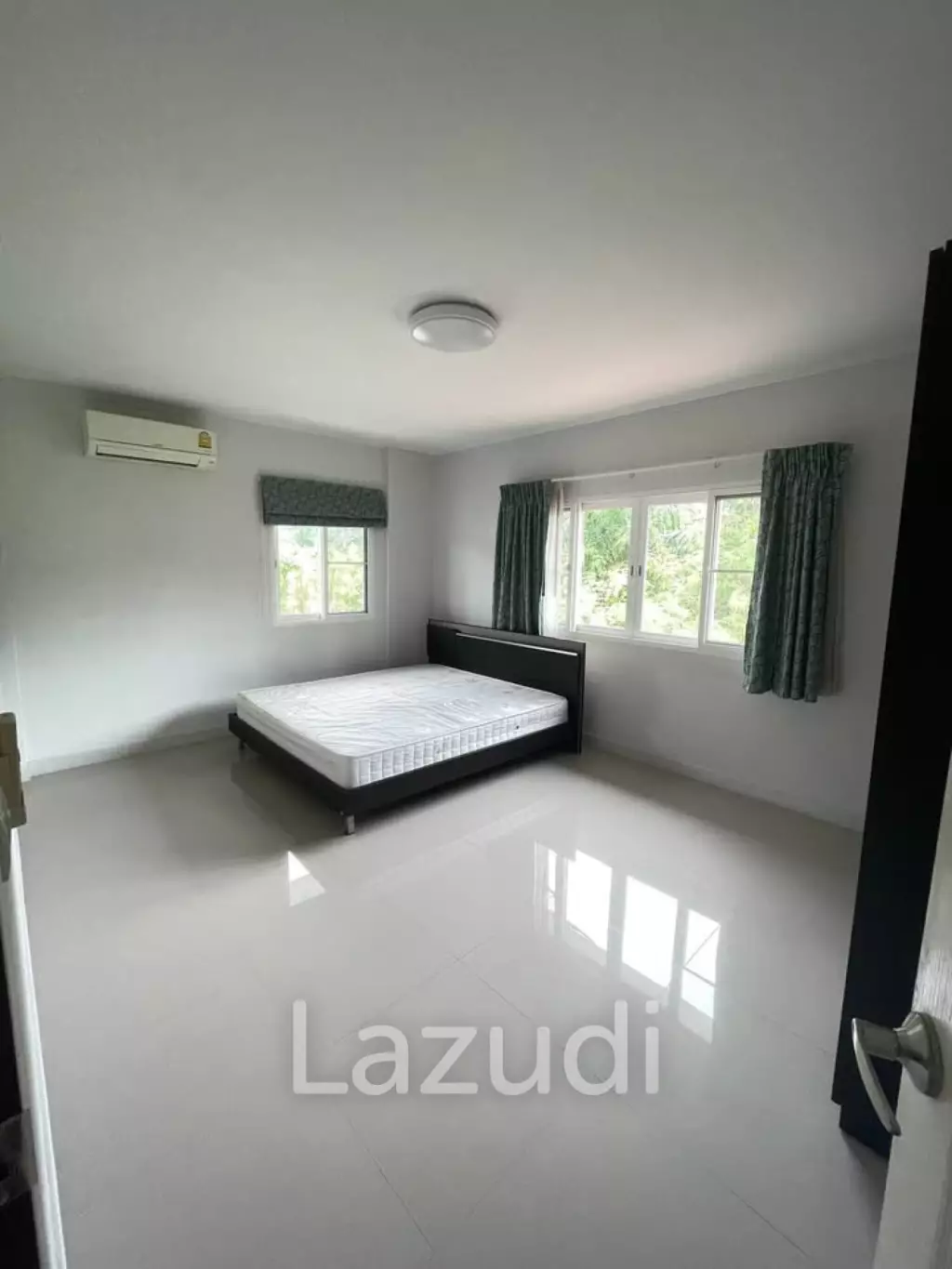 2-Storey, 3-Bedroom House for Sale at Supalai Lagoon in Koh Kaew