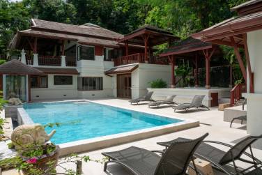 Hilltop 5-Bedroom Pool Villa for Sale with Stunning Views of Kalim Bay