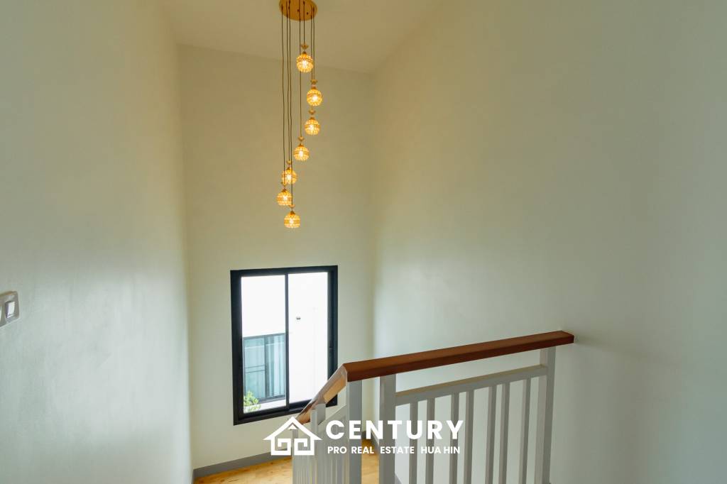 260 ตร.ม 3 เตียง 3 อาบน้ำ วิลล่า For ขาย