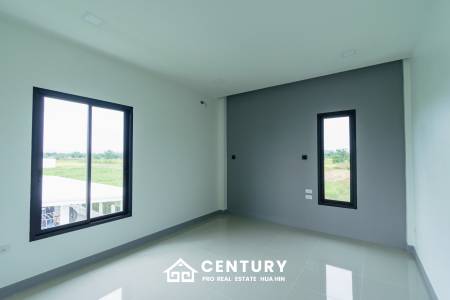 260 ตร.ม 3 เตียง 3 อาบน้ำ วิลล่า For ขาย