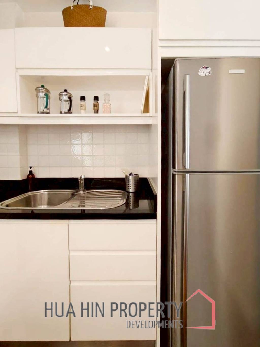 Prime Location! 2-Bedroom Sea View Unit at Baan SaeChuan Beachfront Condo