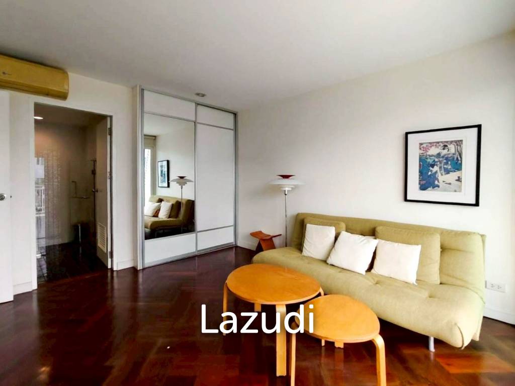 Prime Location! 2-Bedroom Sea View Unit at Baan SaeChuan Beachfront Condo