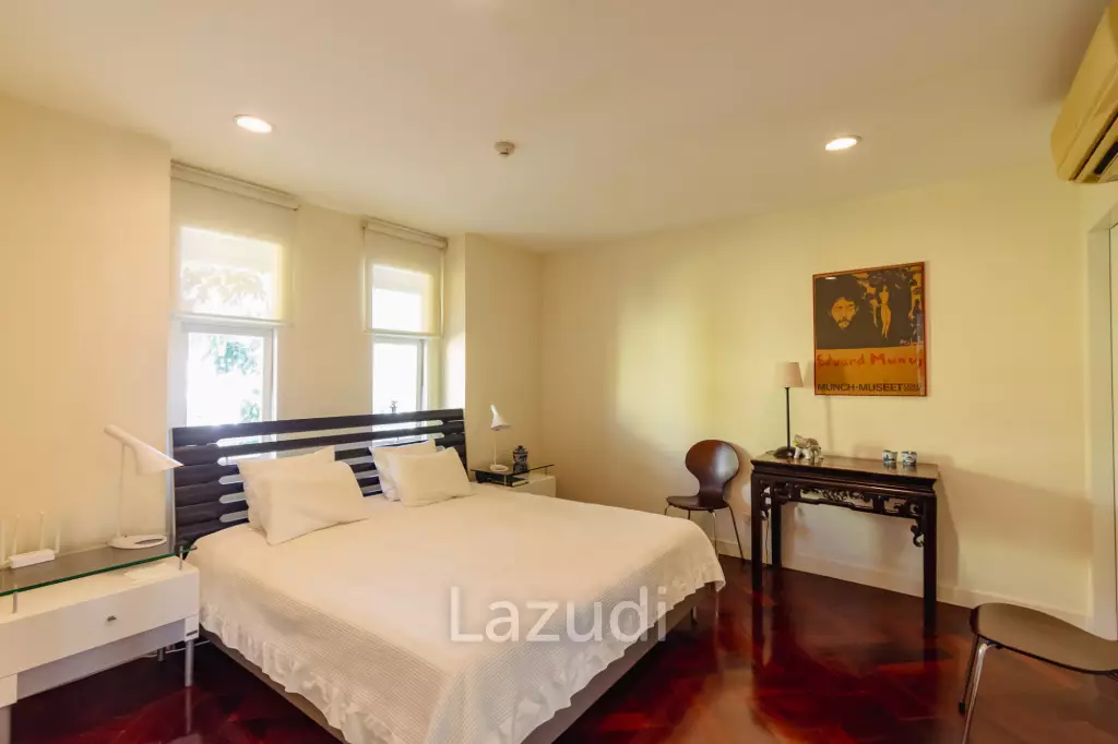 Prime Location! 2-Bedroom Sea View Unit at Baan SaeChuan Beachfront Condo