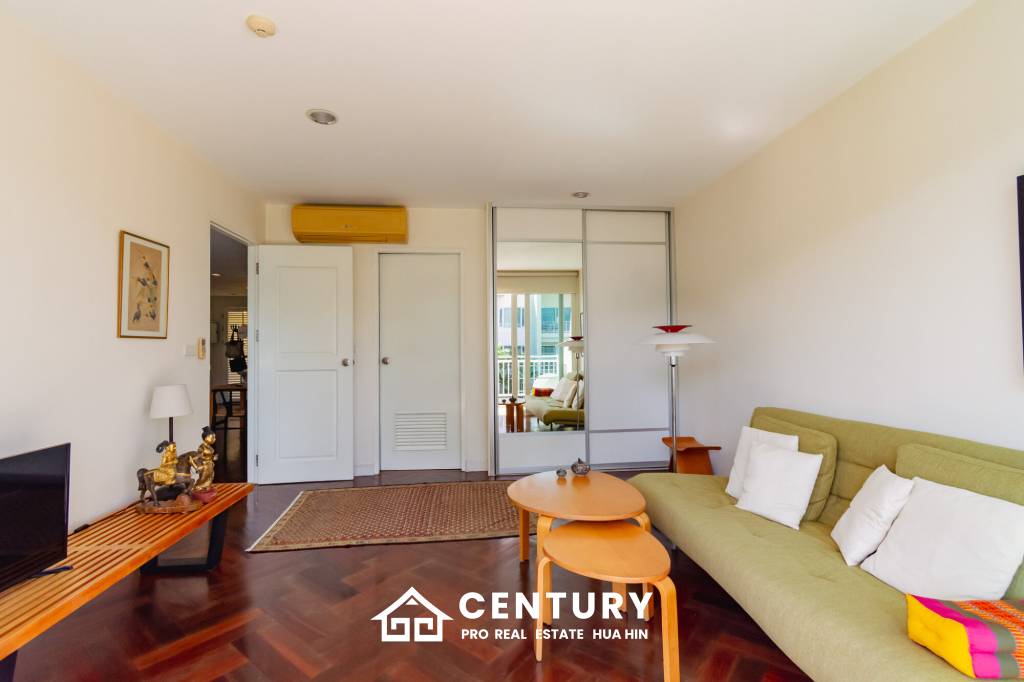 Prime Location! 2-Bedroom Sea View Unit at Baan SaeChuan Beachfront Condo