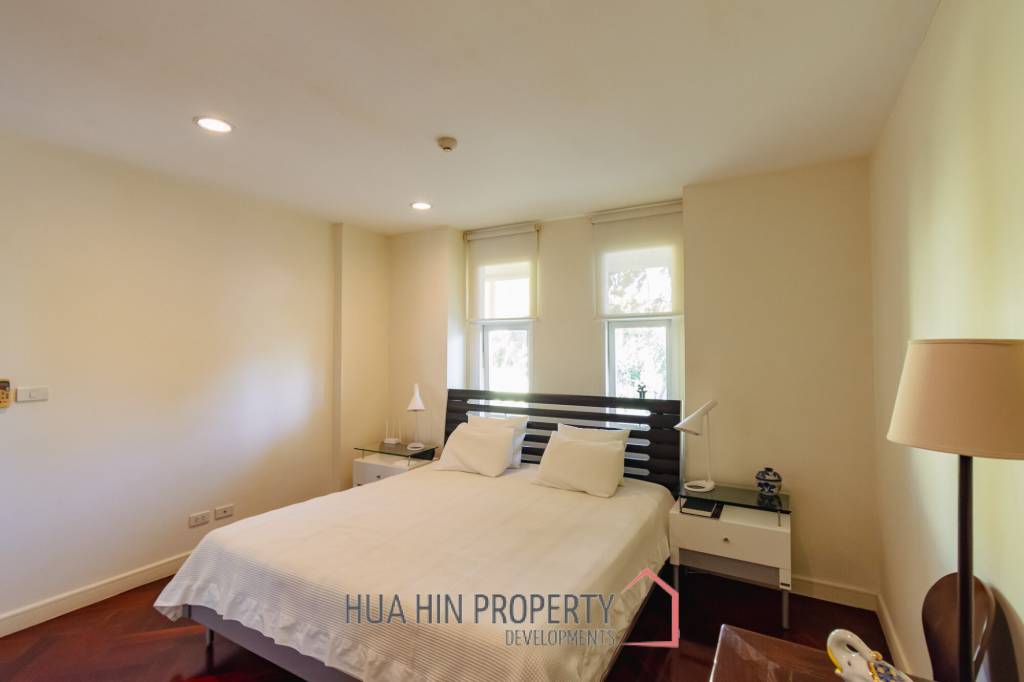 Prime Location! 2-Bedroom Sea View Unit at Baan SaeChuan Beachfront Condo