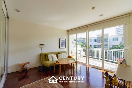 Prime Location! 2-Bedroom Sea View Unit at Baan SaeChuan Beachfront Condo