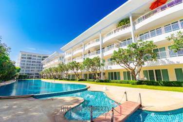 Prime Location! 2-Bedroom Sea View Unit at Baan SaeChuan Beachfront Condo