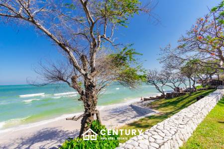 Prime Location! 2-Bedroom Sea View Unit at Baan SaeChuan Beachfront Condo