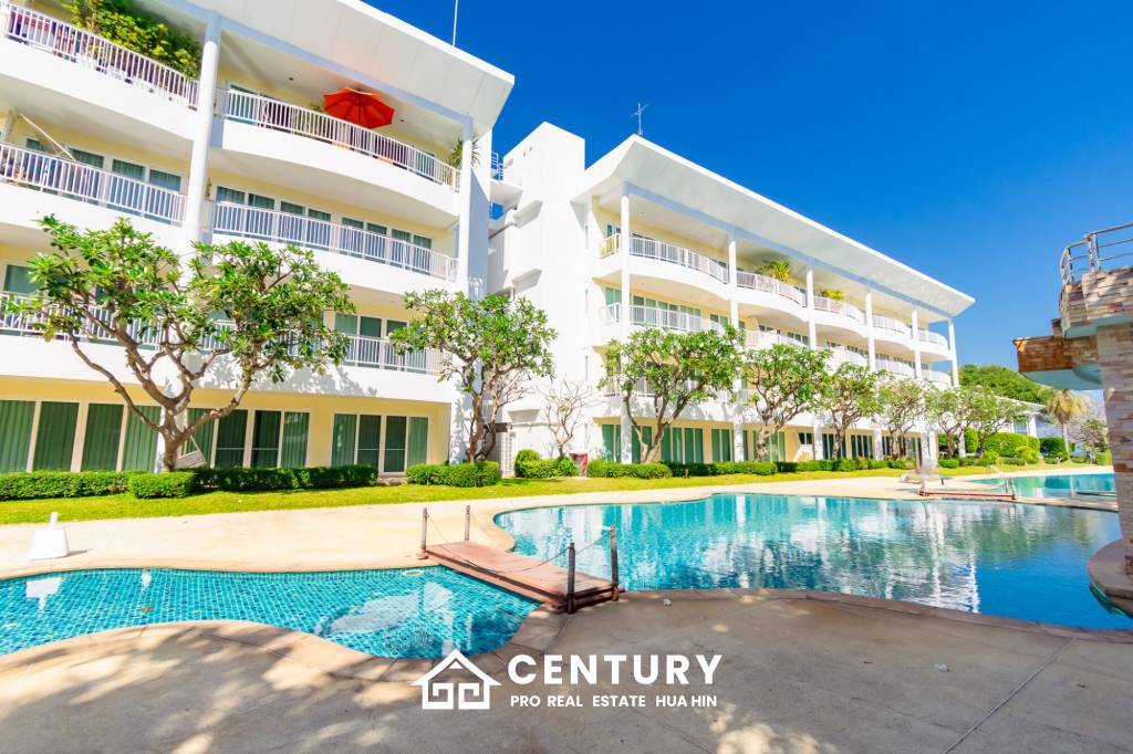 Prime Location! 2-Bedroom Sea View Unit at Baan SaeChuan Beachfront Condo