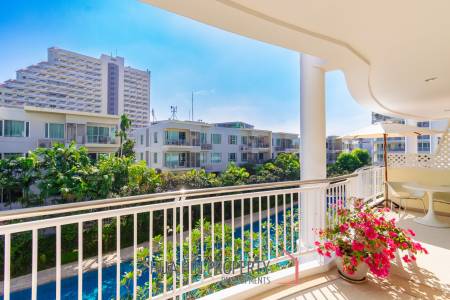 Prime Location! 2-Bedroom Sea View Unit at Baan SaeChuan Beachfront Condo