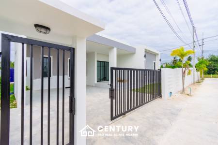 644 ตร.ม 3 เตียง 3 อาบน้ำ วิลล่า For ขาย