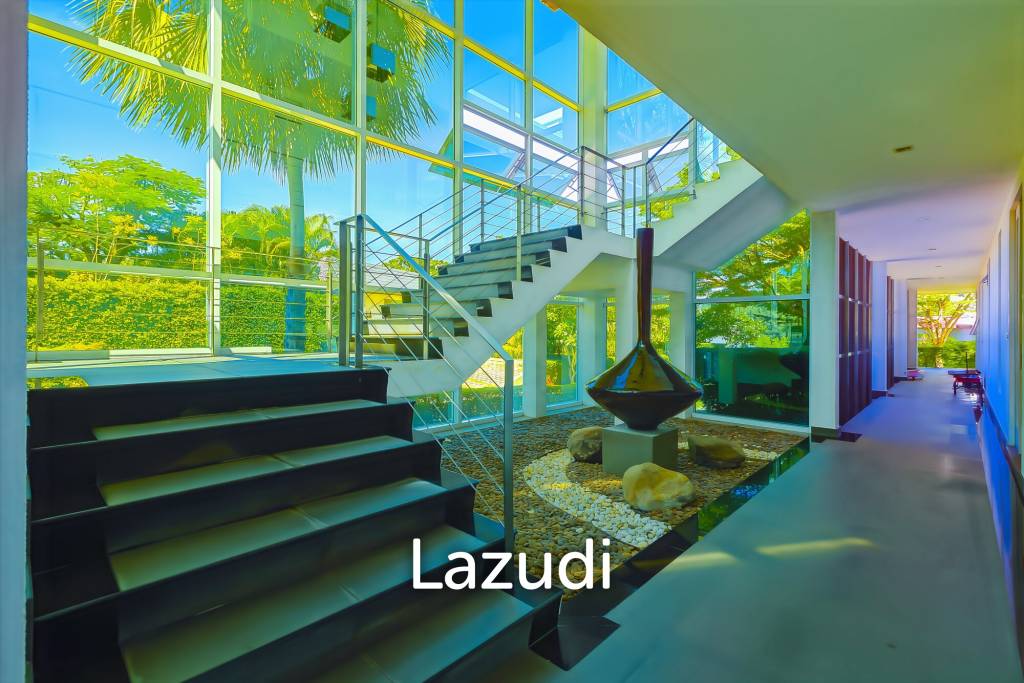 Baan Ing Phu - Exclusive Penthouse with Large Terrace and Rooftop Jacuzzi