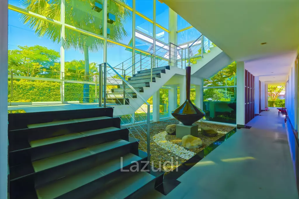 Baan Ing Phu - Exclusive Penthouse with Large Terrace and Rooftop Jacuzzi