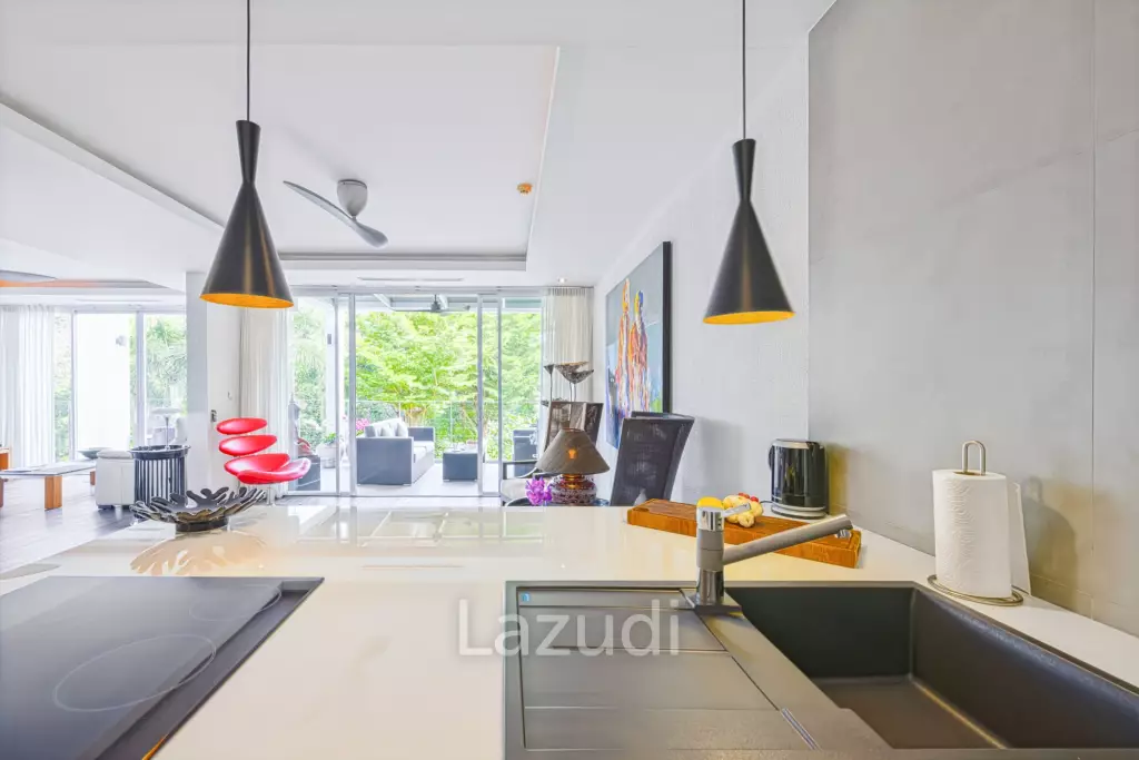 Baan Ing Phu - Exclusive Penthouse with Large Terrace and Rooftop Jacuzzi