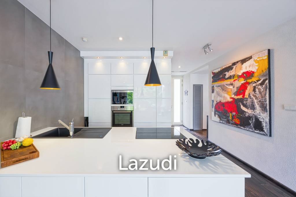 Baan Ing Phu - Exclusive Penthouse with Large Terrace and Rooftop Jacuzzi