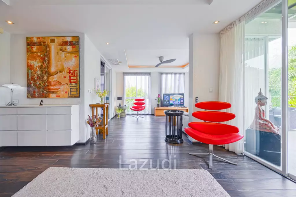 Baan Ing Phu - Exclusive Penthouse with Large Terrace and Rooftop Jacuzzi