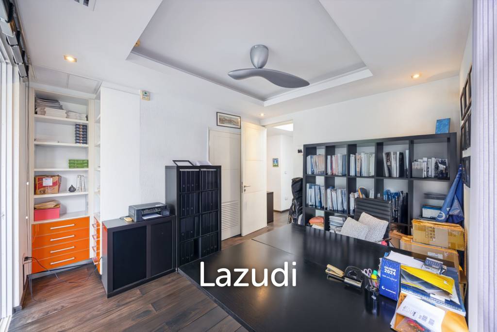 Baan Ing Phu - Exclusive Penthouse with Large Terrace and Rooftop Jacuzzi