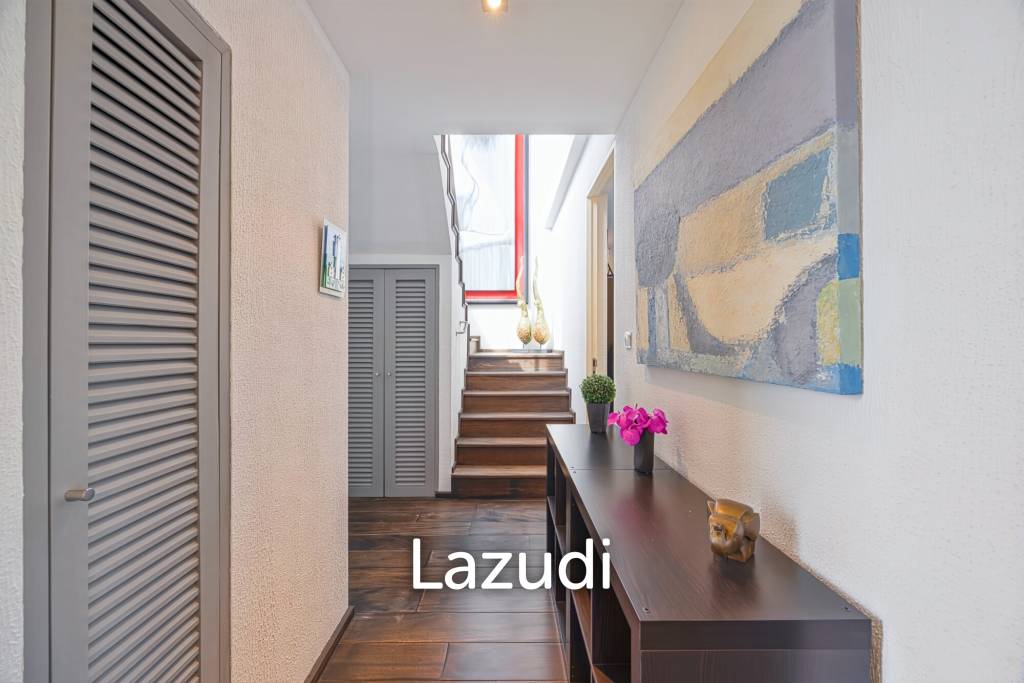Baan Ing Phu - Exclusive Penthouse with Large Terrace and Rooftop Jacuzzi