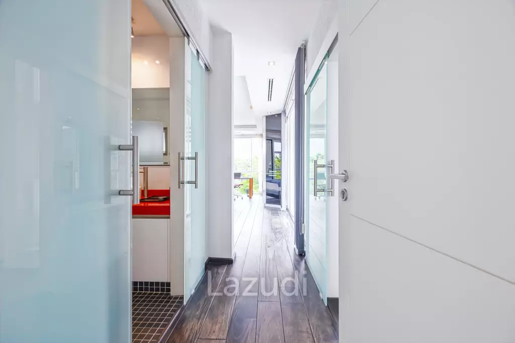 Baan Ing Phu - Exclusive Penthouse with Large Terrace and Rooftop Jacuzzi