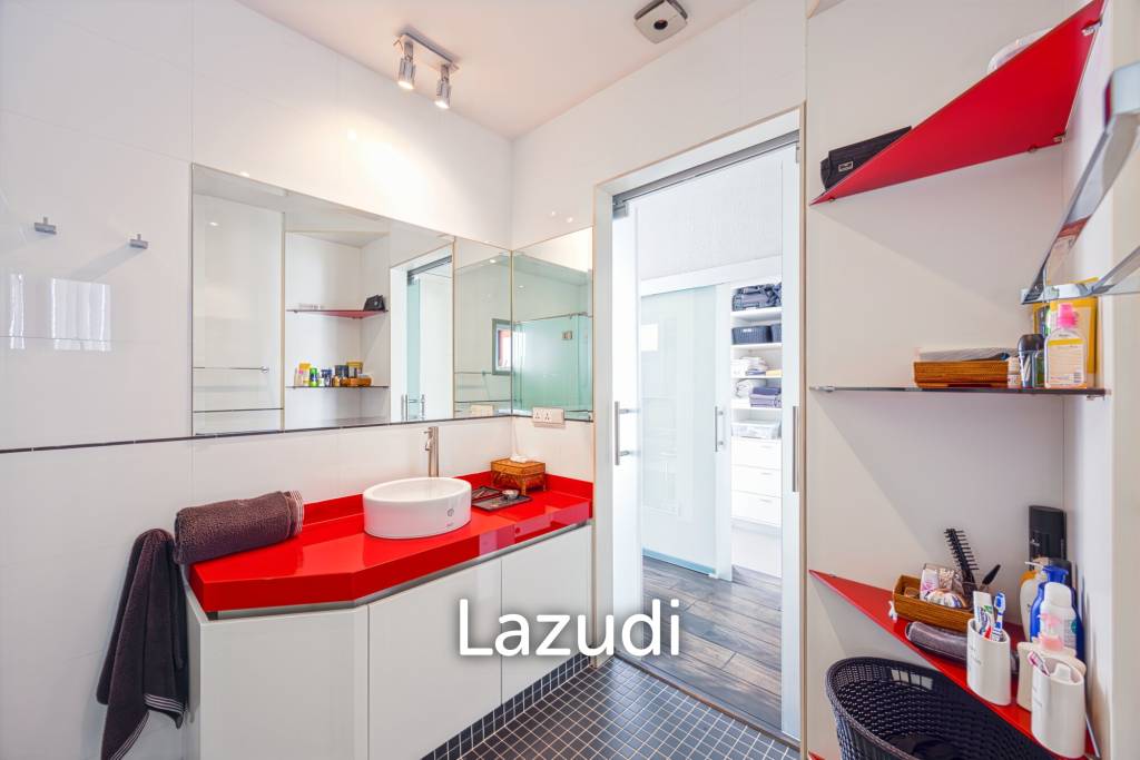 Baan Ing Phu - Exclusive Penthouse with Large Terrace and Rooftop Jacuzzi