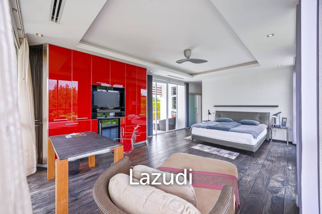 Baan Ing Phu - Exclusive Penthouse with Large Terrace and Rooftop Jacuzzi