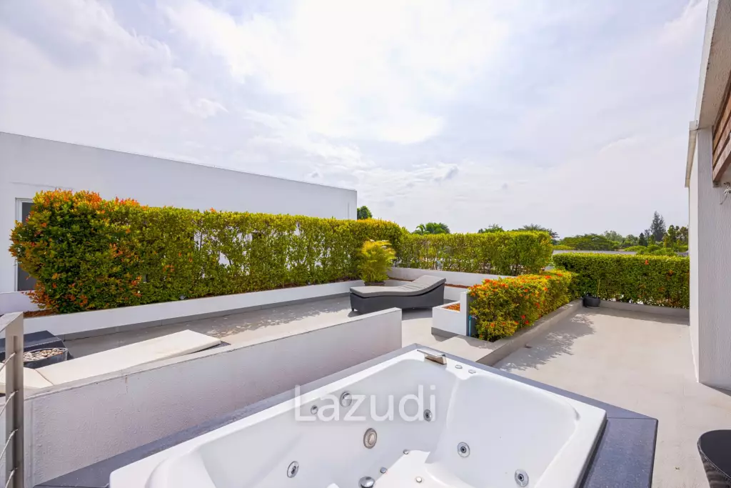 Baan Ing Phu - Exclusive Penthouse with Large Terrace and Rooftop Jacuzzi