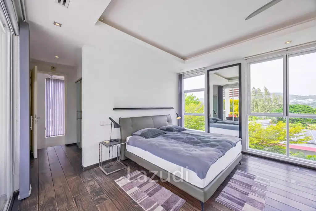 Baan Ing Phu - Exclusive Penthouse with Large Terrace and Rooftop Jacuzzi