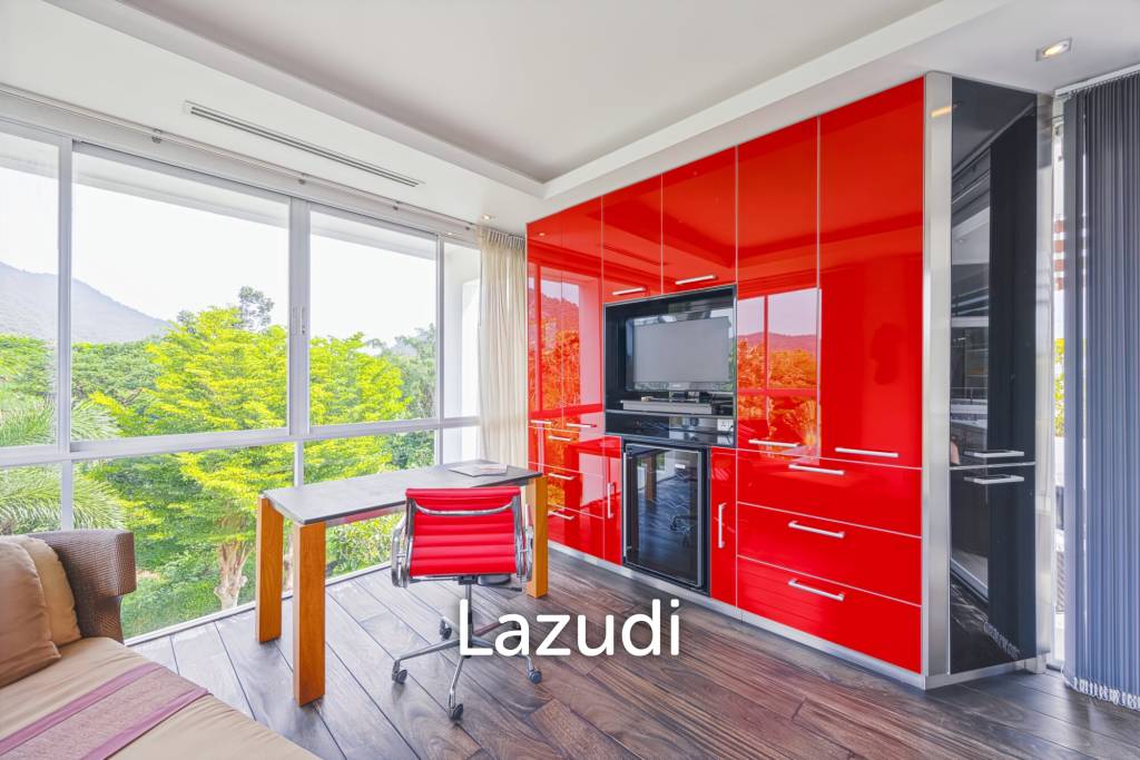 Baan Ing Phu - Exclusive Penthouse with Large Terrace and Rooftop Jacuzzi