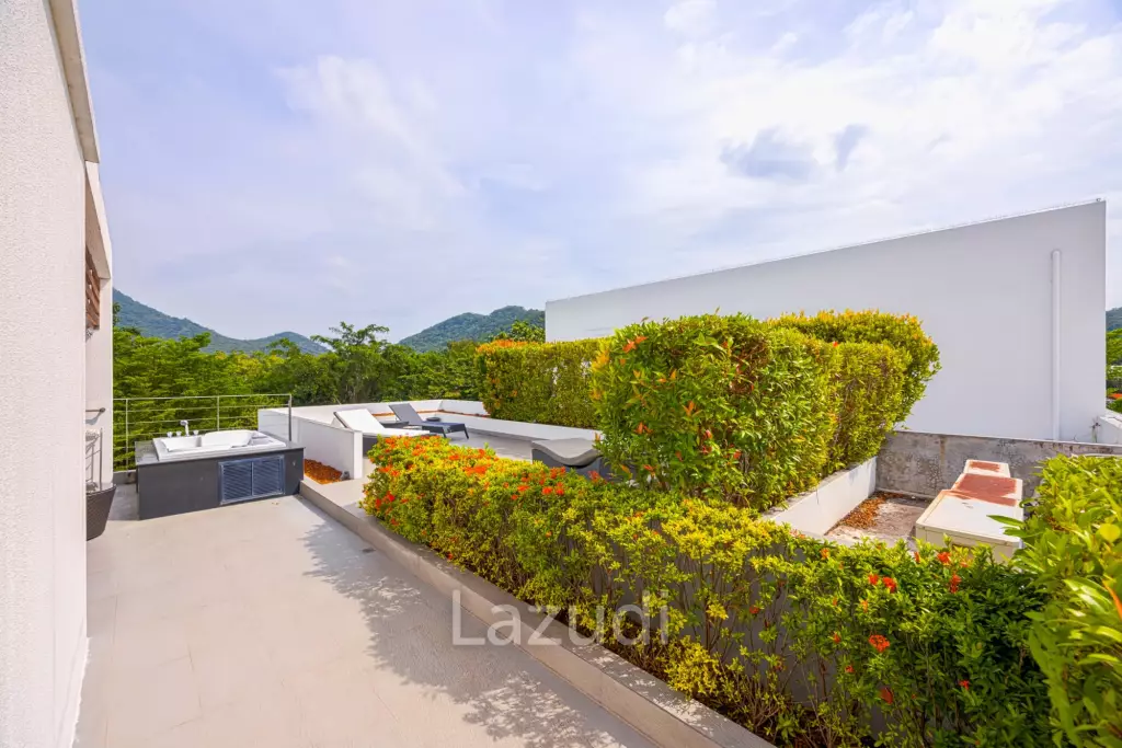 Baan Ing Phu - Exclusive Penthouse with Large Terrace and Rooftop Jacuzzi