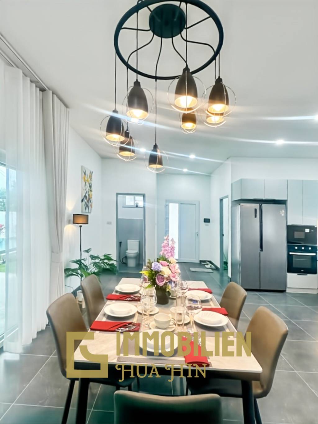 800 qm Grundstück / 220 qm Wohnfläche / ruhige Lage