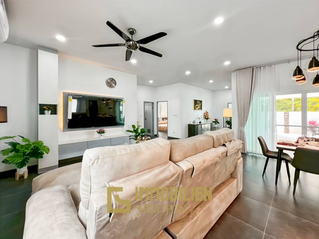 Terrain de 800 m² / Surface habitable de 220 m² / Emplacement calme