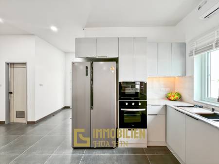 Terrain de 800 m² / Surface habitable de 220 m² / Emplacement calme