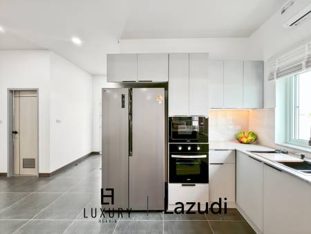 Terrain de 800 m² / Surface habitable de 220 m² / Emplacement calme