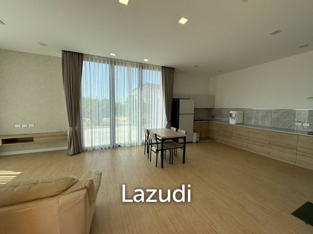 Modern detached house in Sam Phraya Cha Am