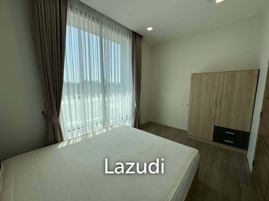 Modern detached house in Sam Phraya Cha Am