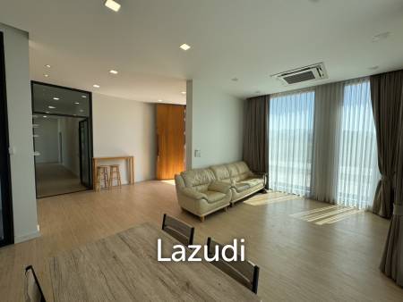 Modern detached house in Sam Phraya Cha Am