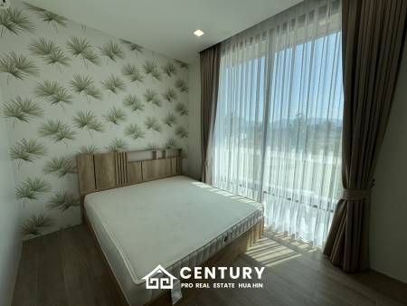 Modern detached house in Sam Phraya Cha Am