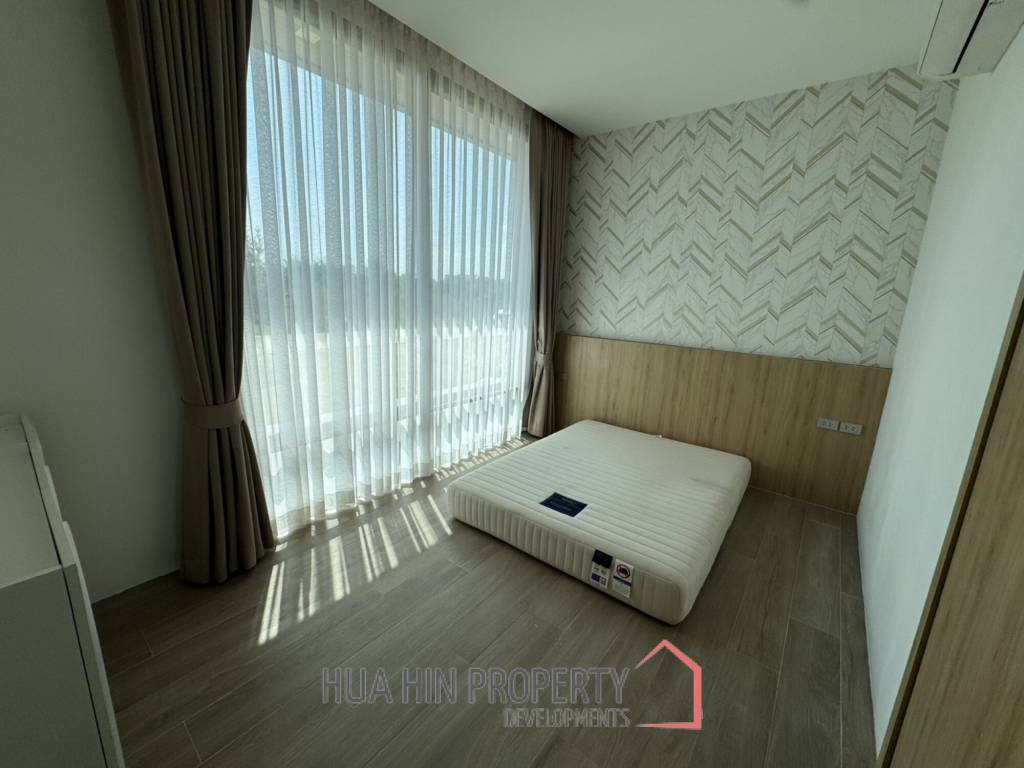 Modern detached house in Sam Phraya Cha Am