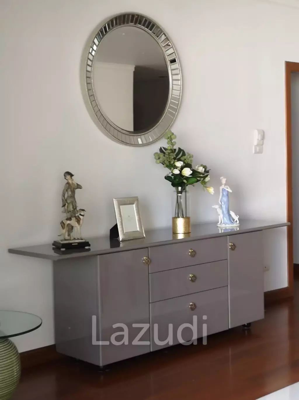 281 sqm condo in Tower Park Khlong Toei Nuea Bangkok