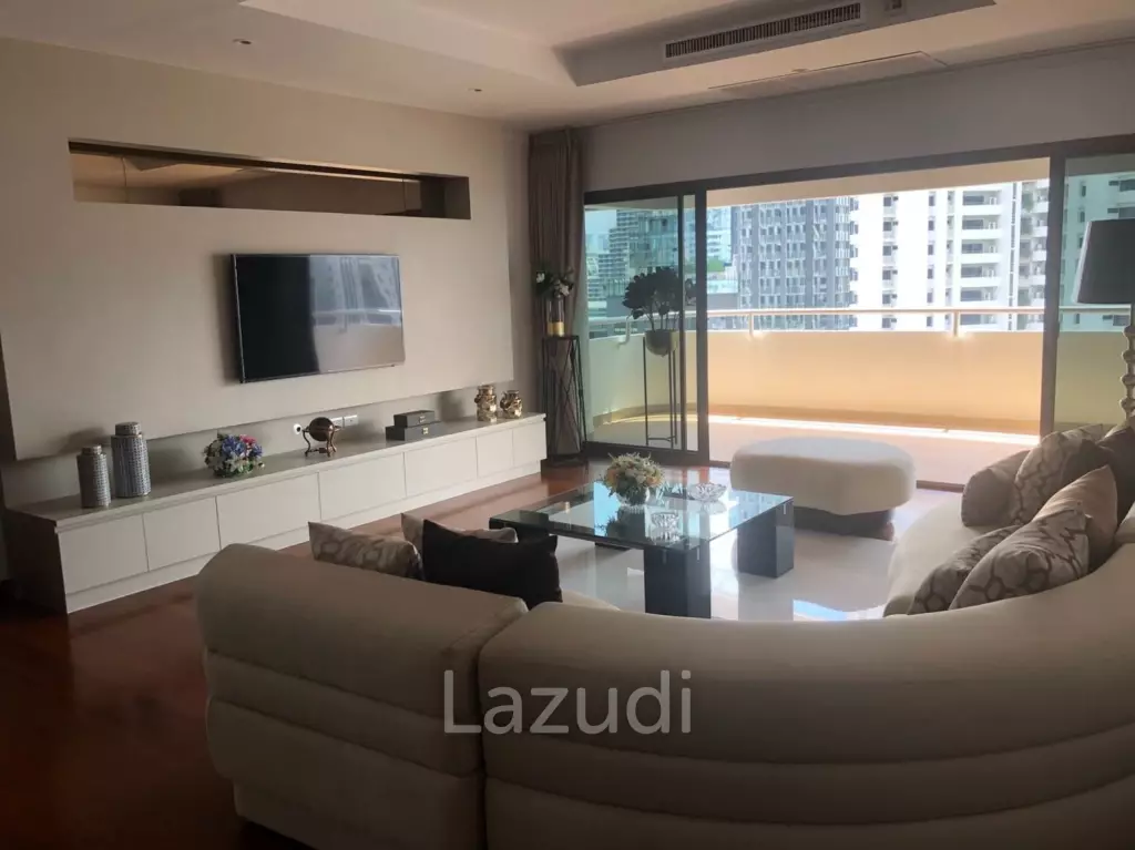 281 sqm condo in Tower Park Khlong Toei Nuea Bangkok