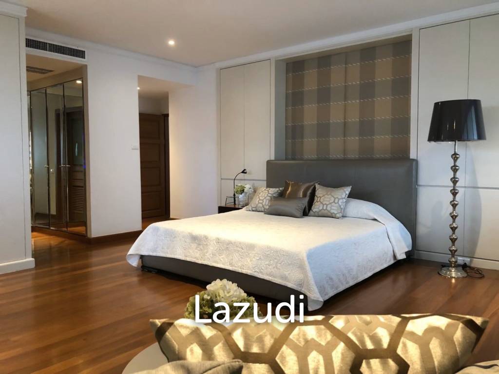 281 sqm condo in Tower Park Khlong Toei Nuea Bangkok