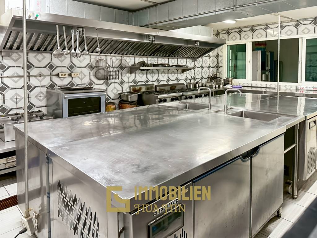 Einsatzbereites Restaurant in Khao Tao