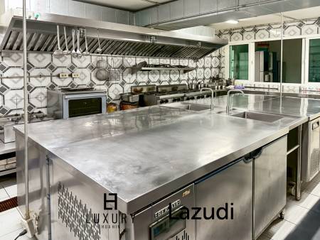 Ресторан, готовый к использованию, в Као Тао