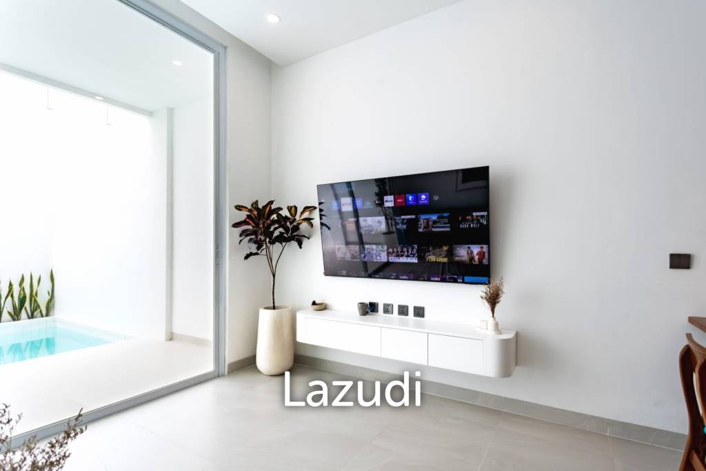 2 Bedroom Minimalist Leasehold Villa in Prime Batu Belig Seminyak walking distance to the Beach